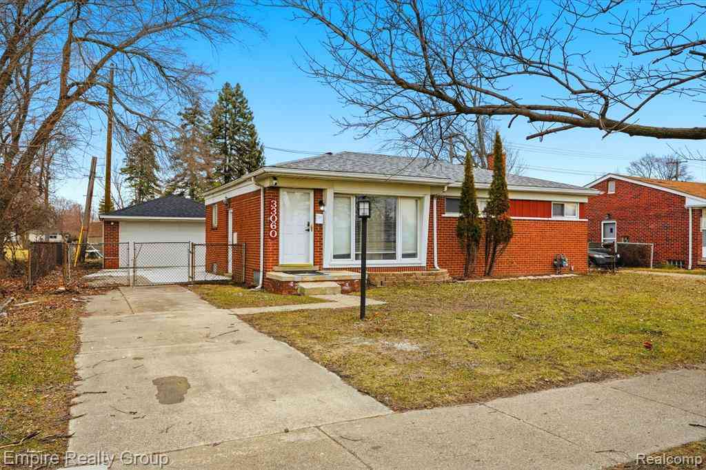 Homes For Sale - 33060 Cherry Hill Road <br/> Garden City, MI 48135