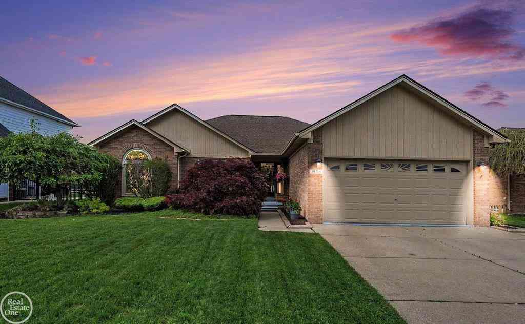 Homes For Sale - 19319 Weathervane Drive <br/> Macomb, MI 48044