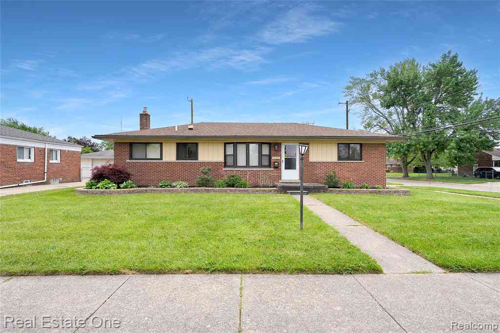 Homes For Sale - 33395 Florence Street <br/> Garden City, MI 48135