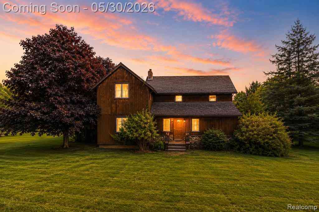 Homes For Sale - 2730 N Hickory Ridge Road <br/> Highland, MI 48357