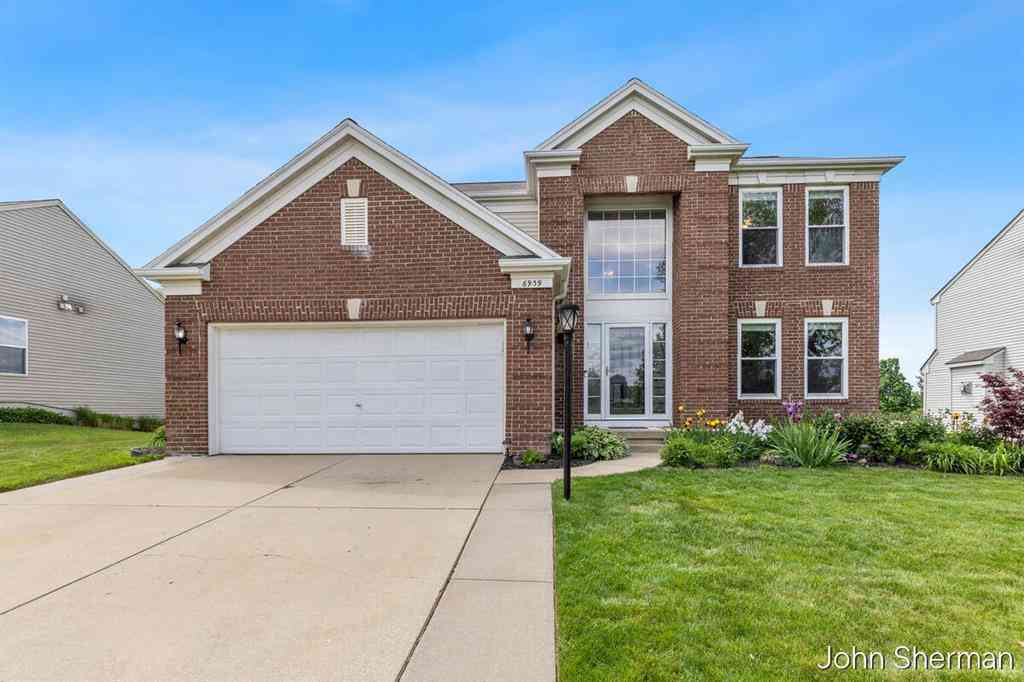 Homes For Sale - 6939 Dale Hollow Drive Se SE<br/> Caledonia, MI 49316