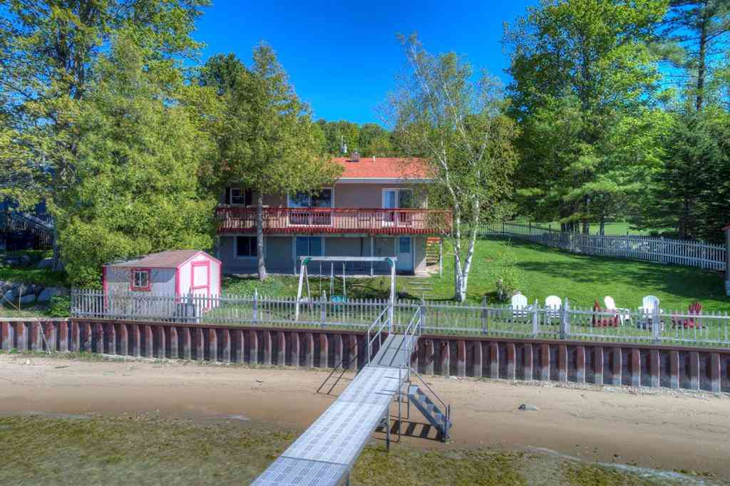 Homes For Sale - 488 S Stony Point Road <br/> Leelanau County, Suttons Bay, MI 49682
