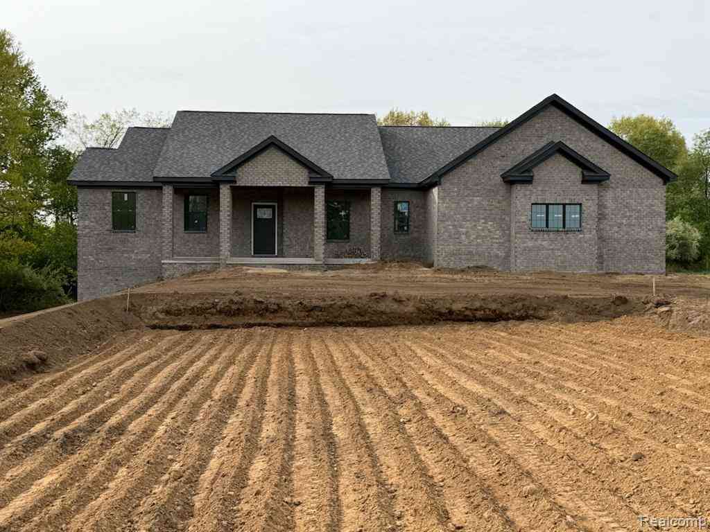 Homes For Sale - 2265 Equestrian Trail Drive <br/> Lapeer County, Metamora, MI 48455