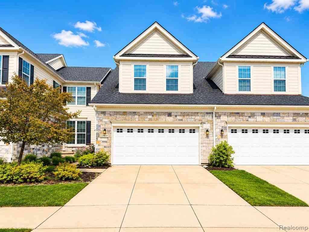Condo For Sale - 23814 Seminole Trail <br/> Novi, MI 48375