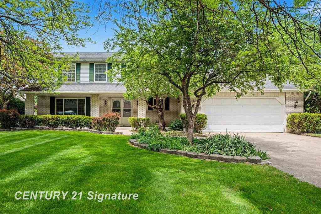 Homes For Sale - 4554 Dogwood Lane <br/> Saginaw, MI 48603