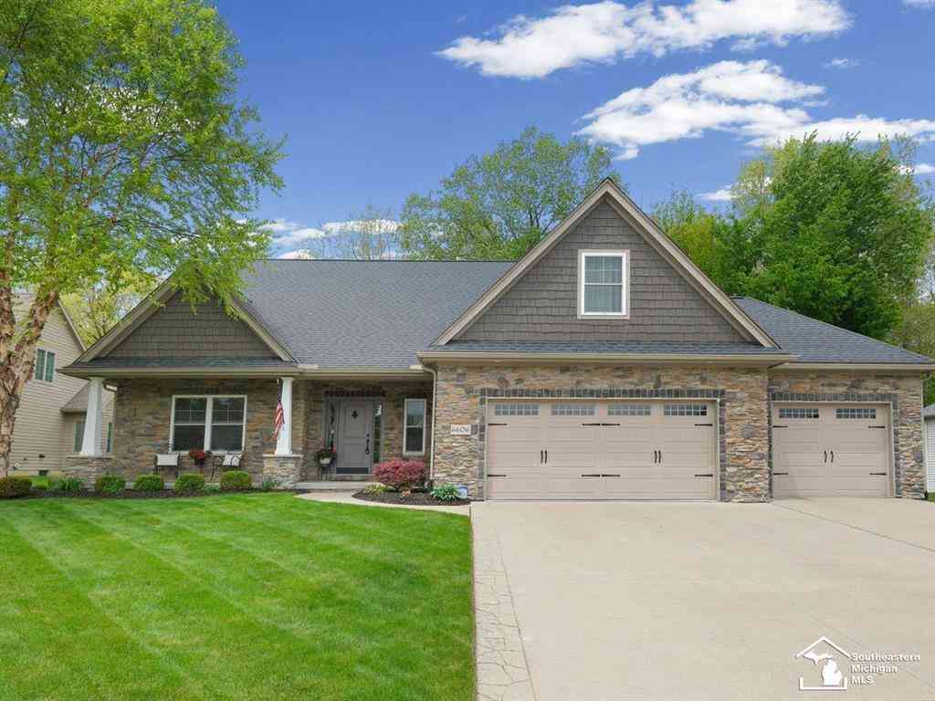 Homes For Sale - 6606 Summerlyn Boulevard <br/> Monroe County, Lambertville, MI 48144