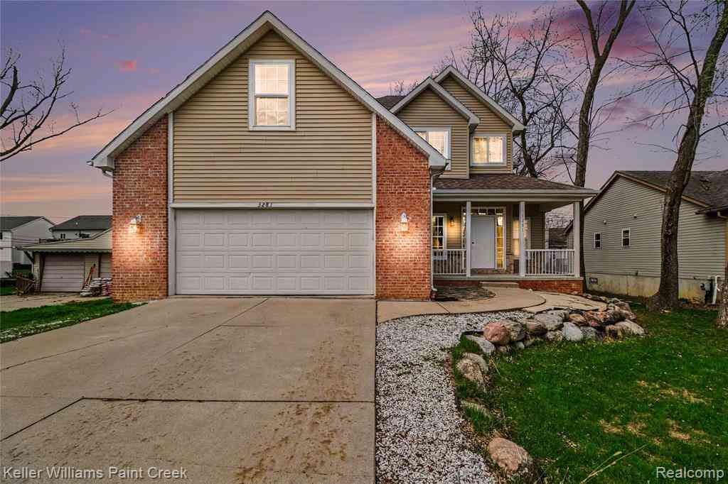 Homes For Sale - 3281 Troy Drive <br/> Troy, MI 48083
