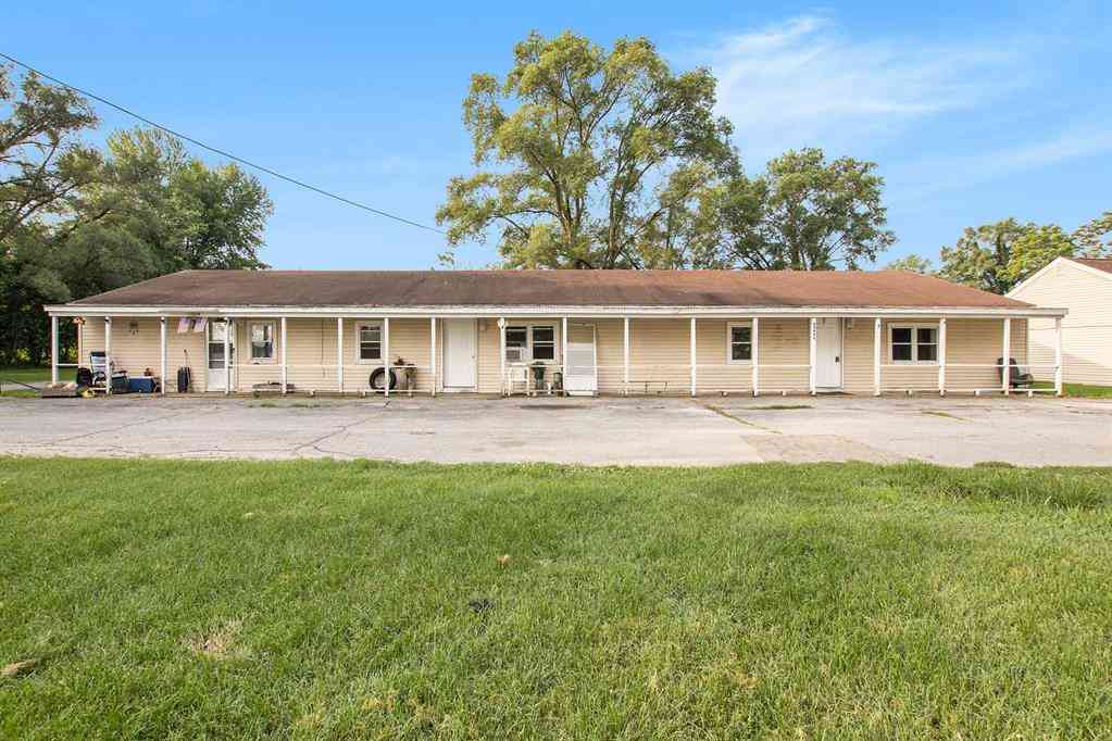 Homes For Rent - 62695 Red Arrow Highway  #3<br/> Hartford, MI 49057