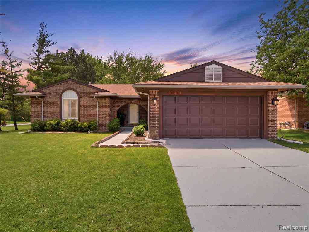 Homes For Sale - 41411 Greenwood Drive <br/> Canton, MI 48187