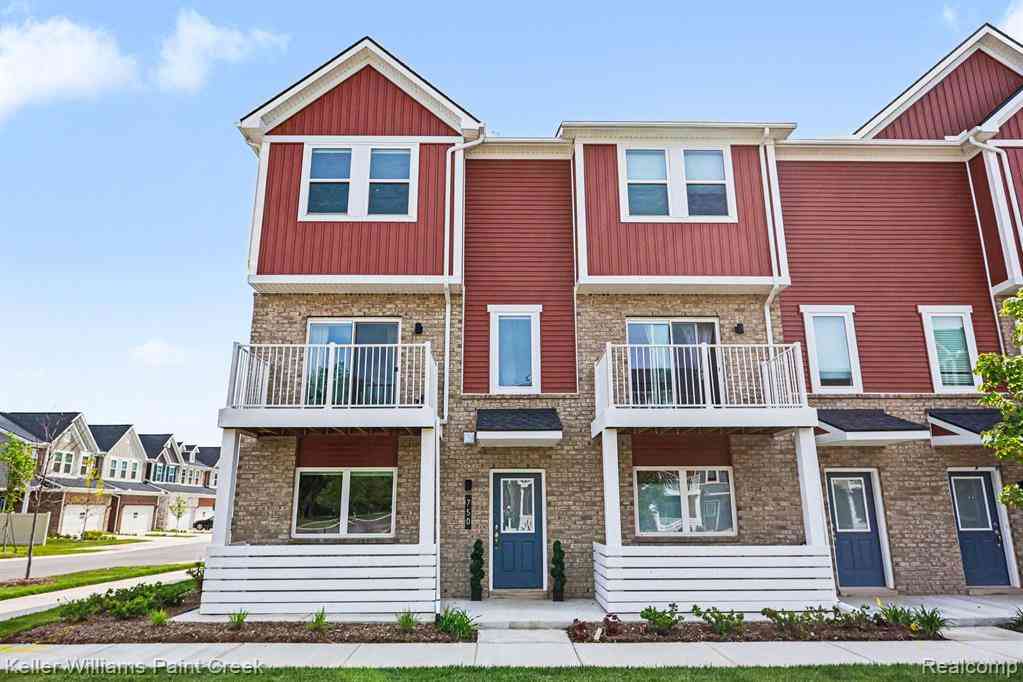 Condo For Sale - 750 Huntley Lane <br/> Troy, MI 48085