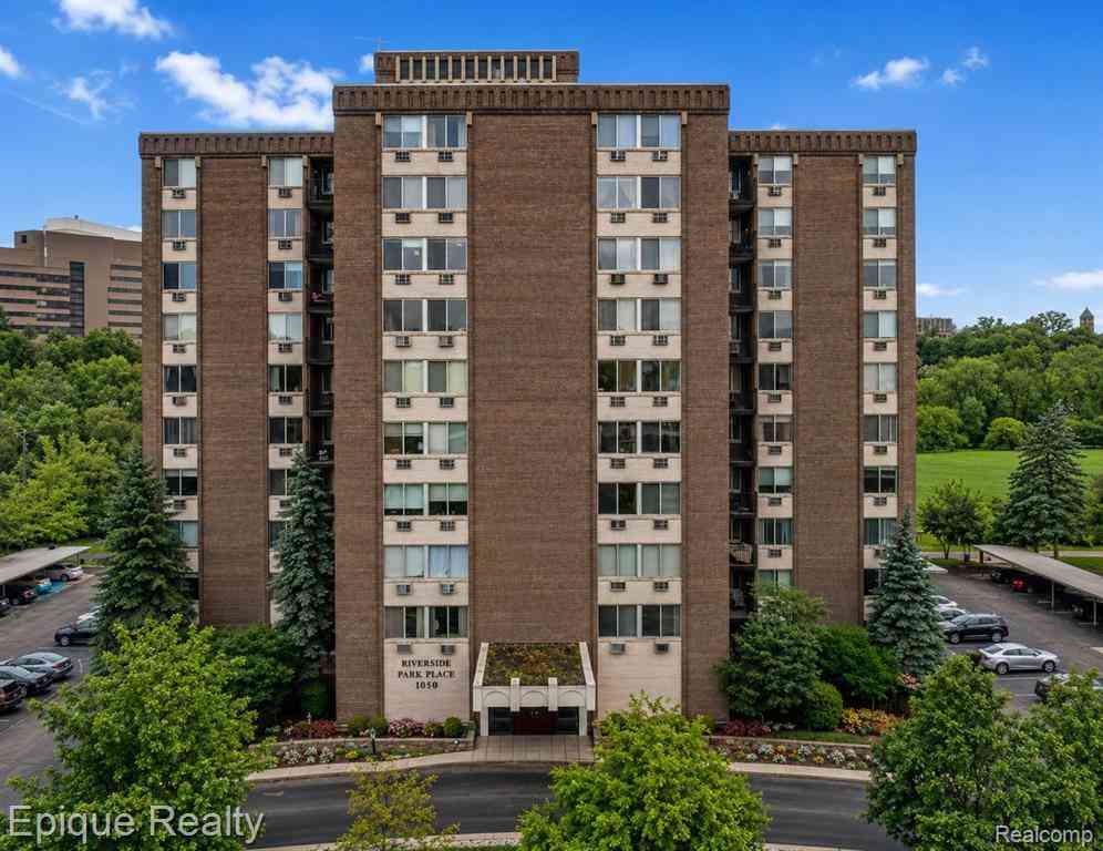 Condo For Sale - 1050 Wall Street  #8F<br/> Ann Arbor, MI 48105