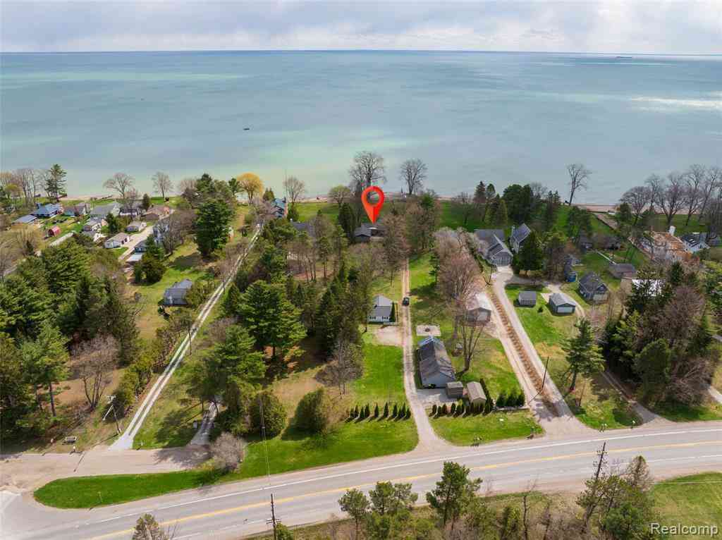 Homes For Sale - 8171 Lakeshore Road <br/> Lexington, MI 48450