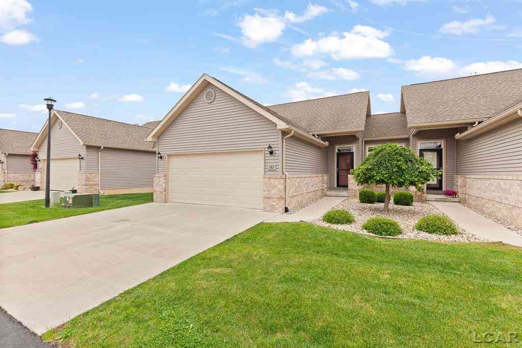 Condo For Sale - 587 Ridge Lane <br/> Tecumseh, MI 49286