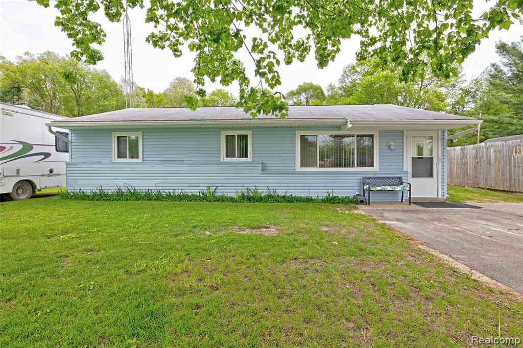 Homes For Sale - 1601 Michael Street <br/> Oakland County, Ortonville, MI 48462