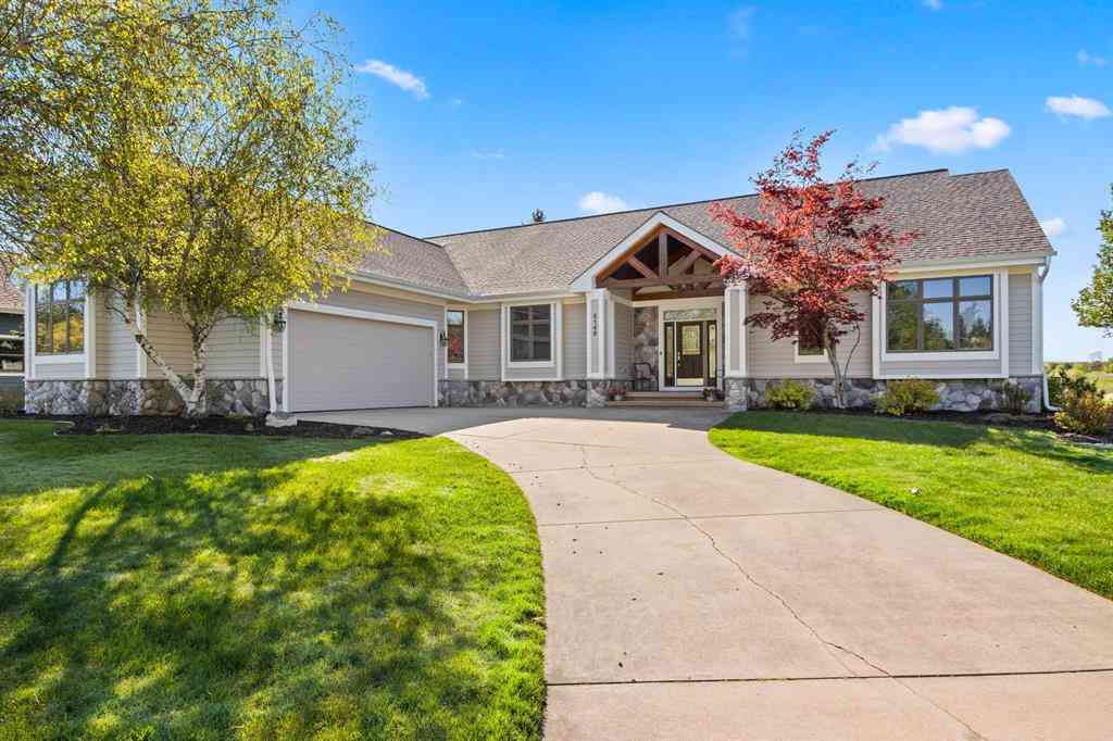Homes For Sale - 5148 Arrowhead Circle <br/> Grand Traverse County County, Williamsburg, MI 49690