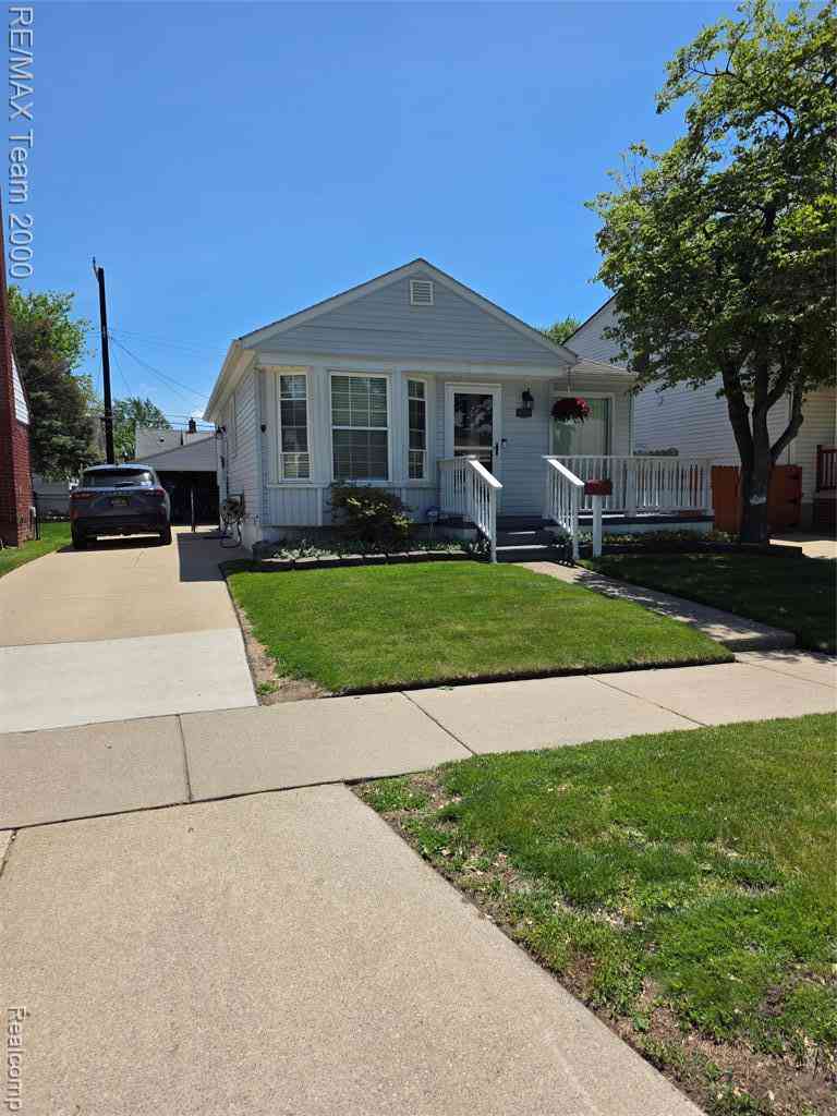 Homes For Sale - 18606 Hanna Street <br/> Melvindale, MI 48122