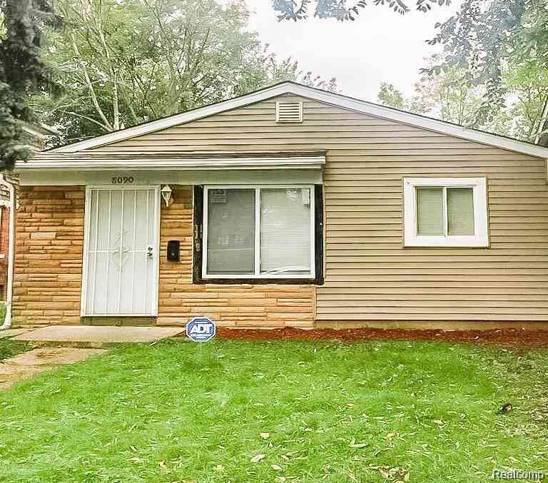 Homes For Sale - 8090 Robson Street <br/> Detroit, MI 48228