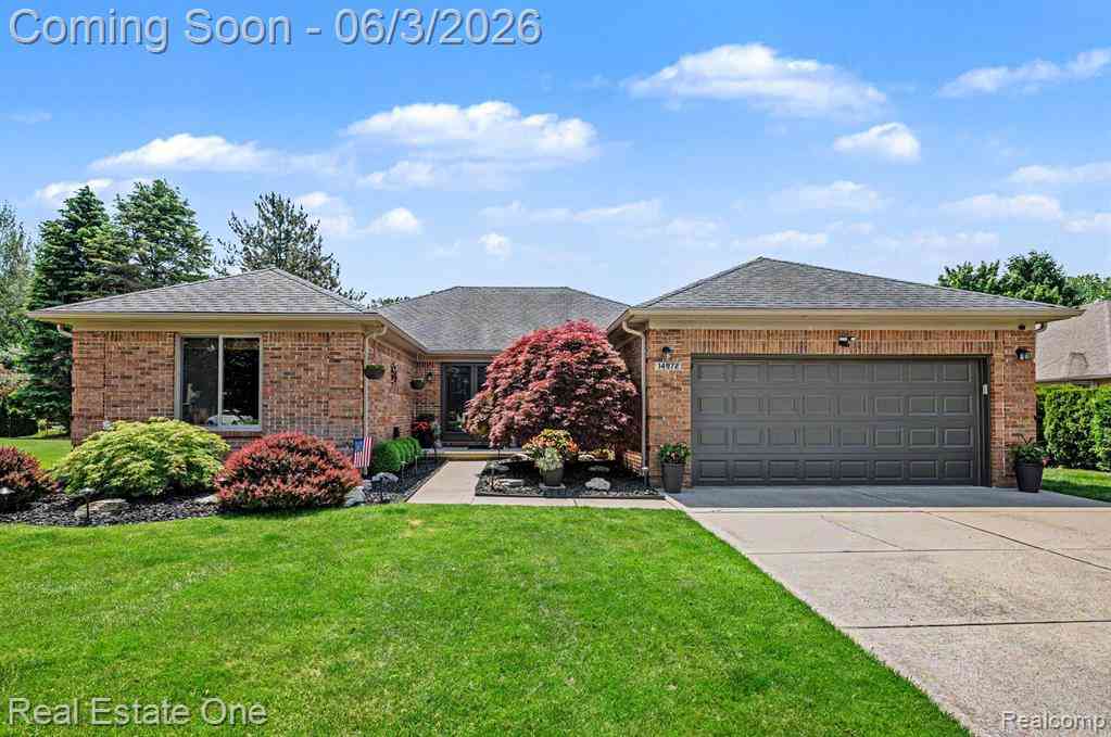 Homes For Sale - 14972 River View Court <br/> Sterling Heights, MI 48313