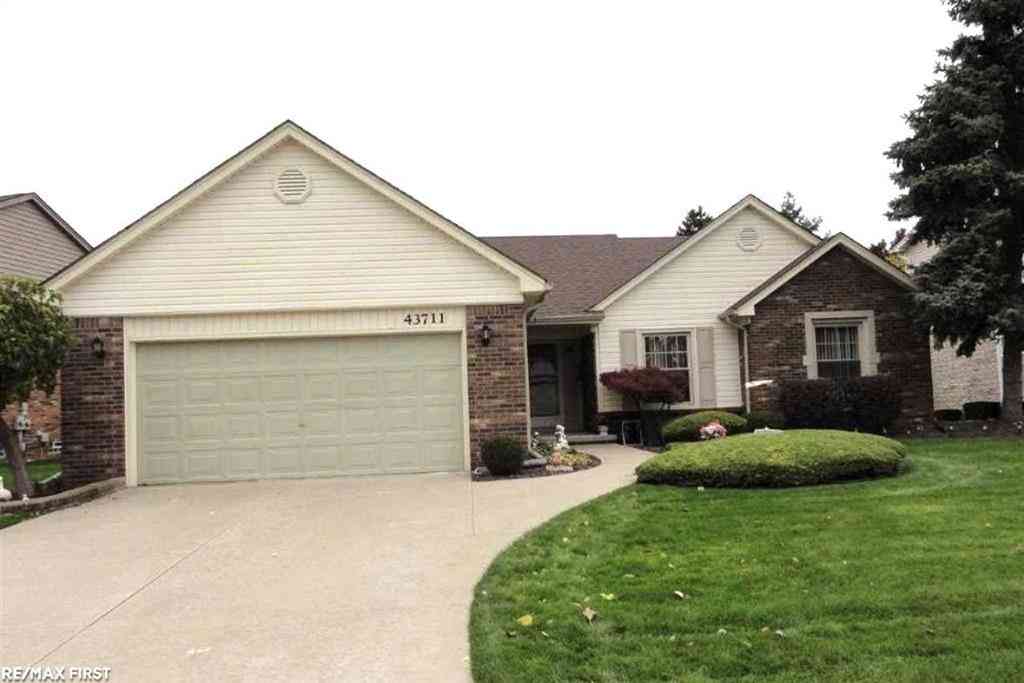 Homes For Sale - 43711 Salt Creek Drive <br/> Clinton Township, MI 48038
