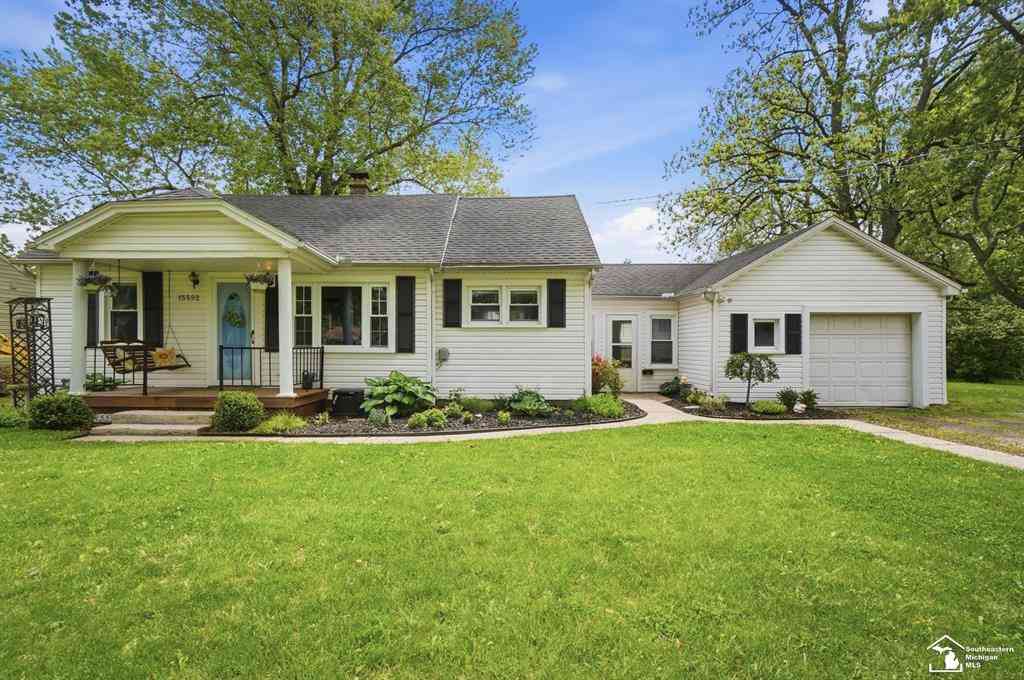 Homes For Sale - 15592 Cedar Street <br/> Monroe County, Monroe, MI 48161