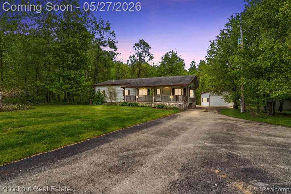 Homes For Sale - 6512 Center Line Road <br/> Tuscola County, Kingston, MI 48741