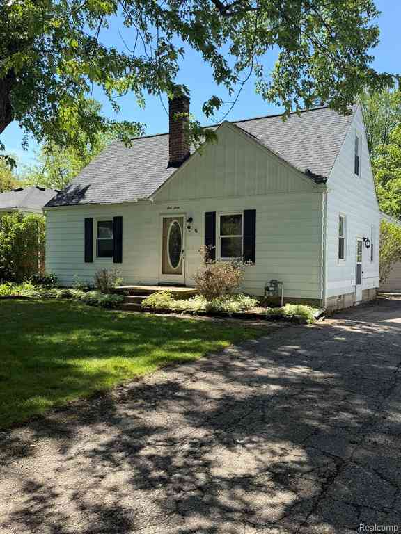 Homes For Sale - 160 Ascot Avenue <br/> Oakland County, Waterford, MI 48328