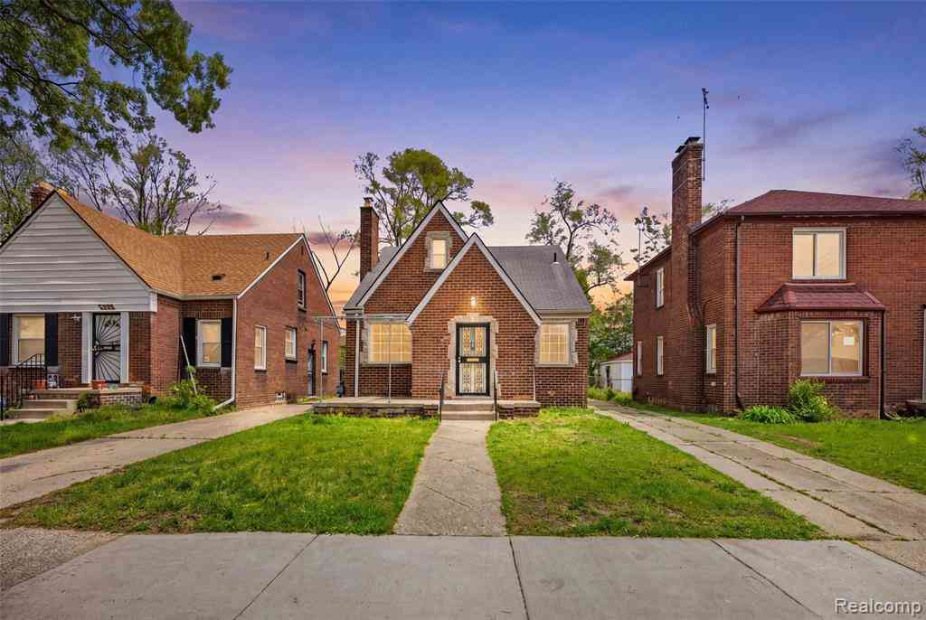 Homes For Sale - 16510 Lesure Street <br/> Detroit, MI 48235