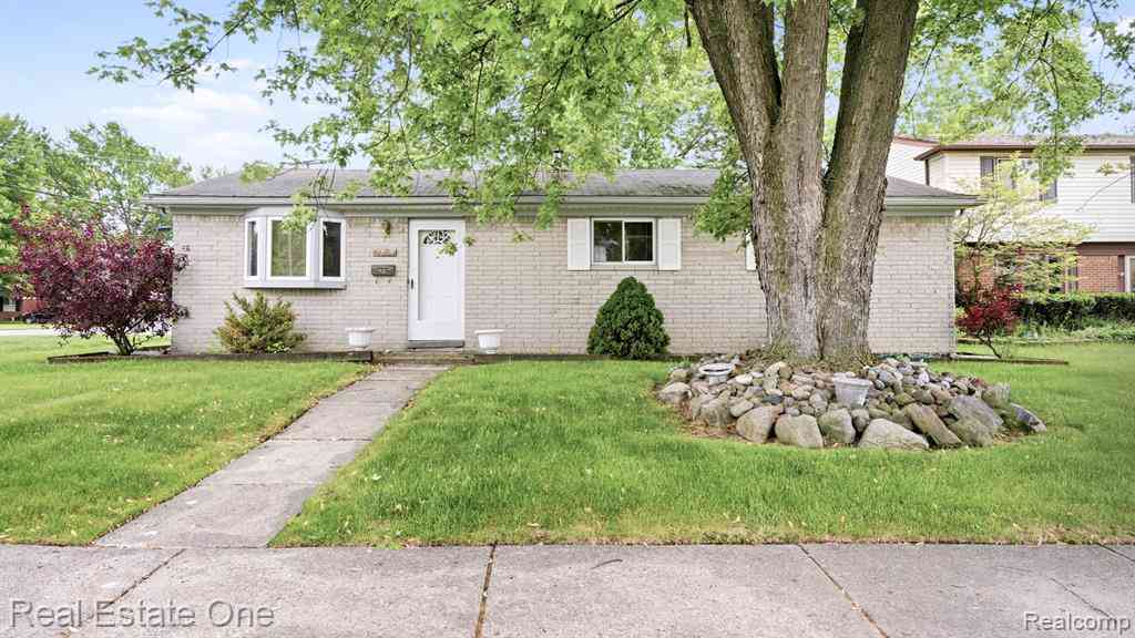 Homes For Sale - 9384 Elaine Court <br/> Taylor, MI 48180