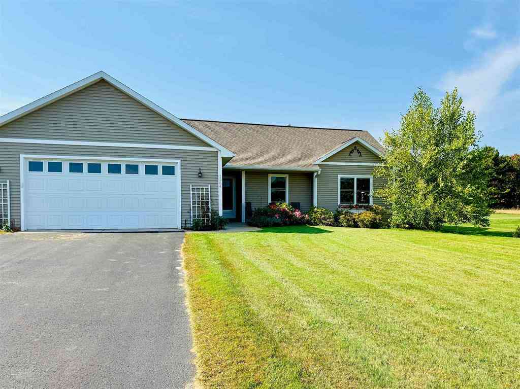 Homes For Sale - 1364 Saffron Circle <br/> Traverse City, MI 49696