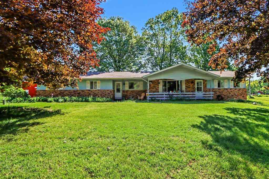 Homes For Sale - 9880 N 16th Street <br/> Plainwell, MI 49080