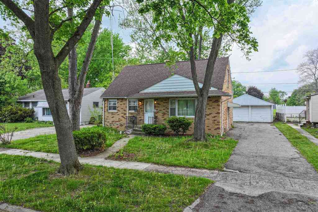 Homes For Rent - 3908 Cherokee Avenue <br/> Flint, MI 48507