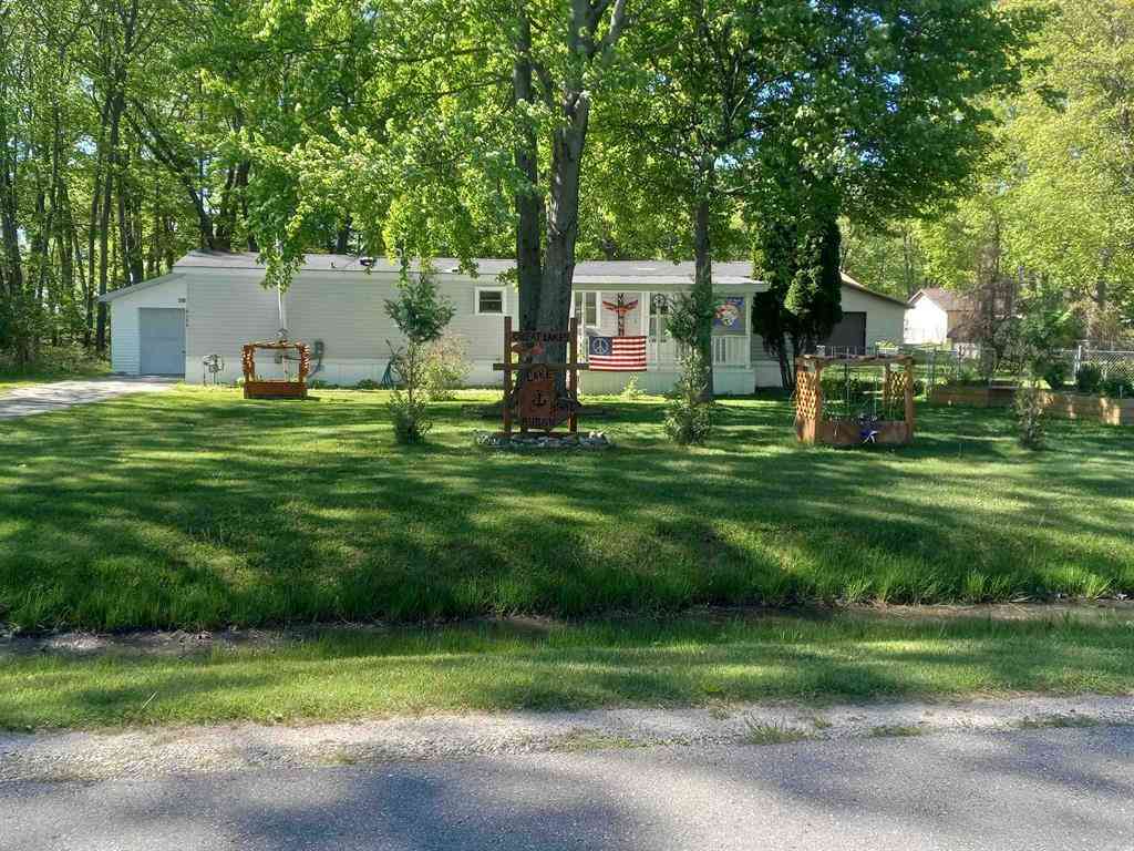 Homes For Sale - 4144 E Anne Street <br/> Au Gres, MI 48703