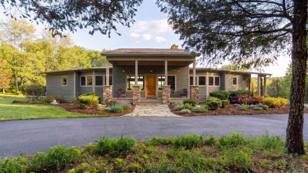 Homes For Sale - 2525 Burdickville Road <br/> Maple City, MI 49664