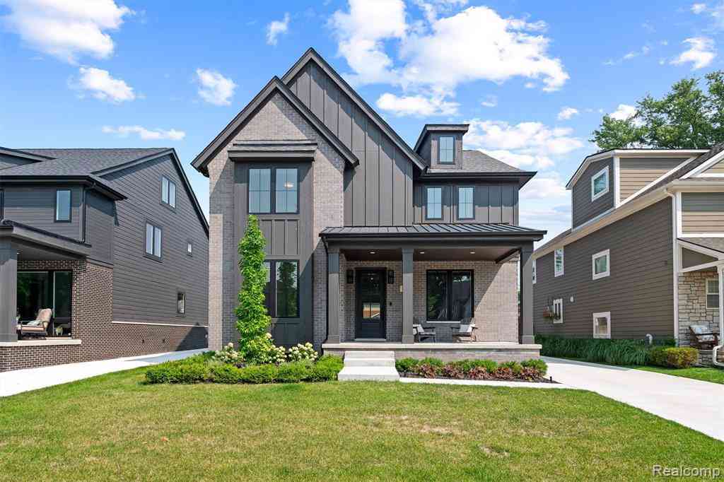 Homes For Rent - 2663 Dorchester Road <br/> Birmingham, MI 48009