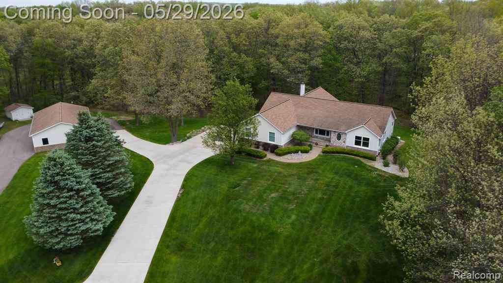 Homes For Sale - 321 Elio  <br/> Highland, MI 48357