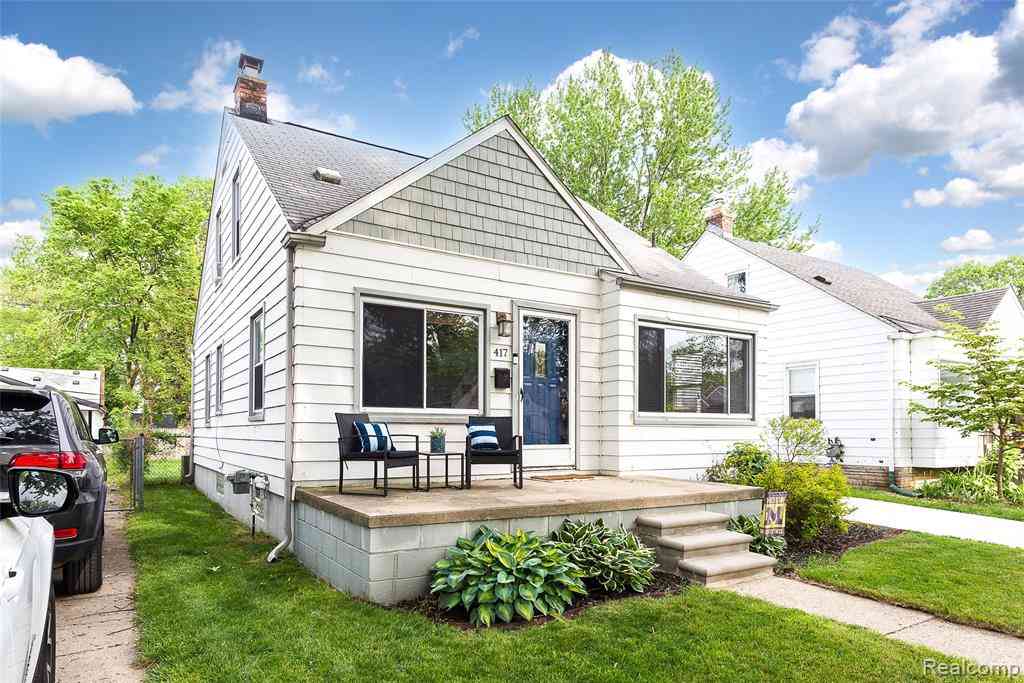 Homes For Sale - 417 Helene Avenue <br/> Royal Oak, MI 48067