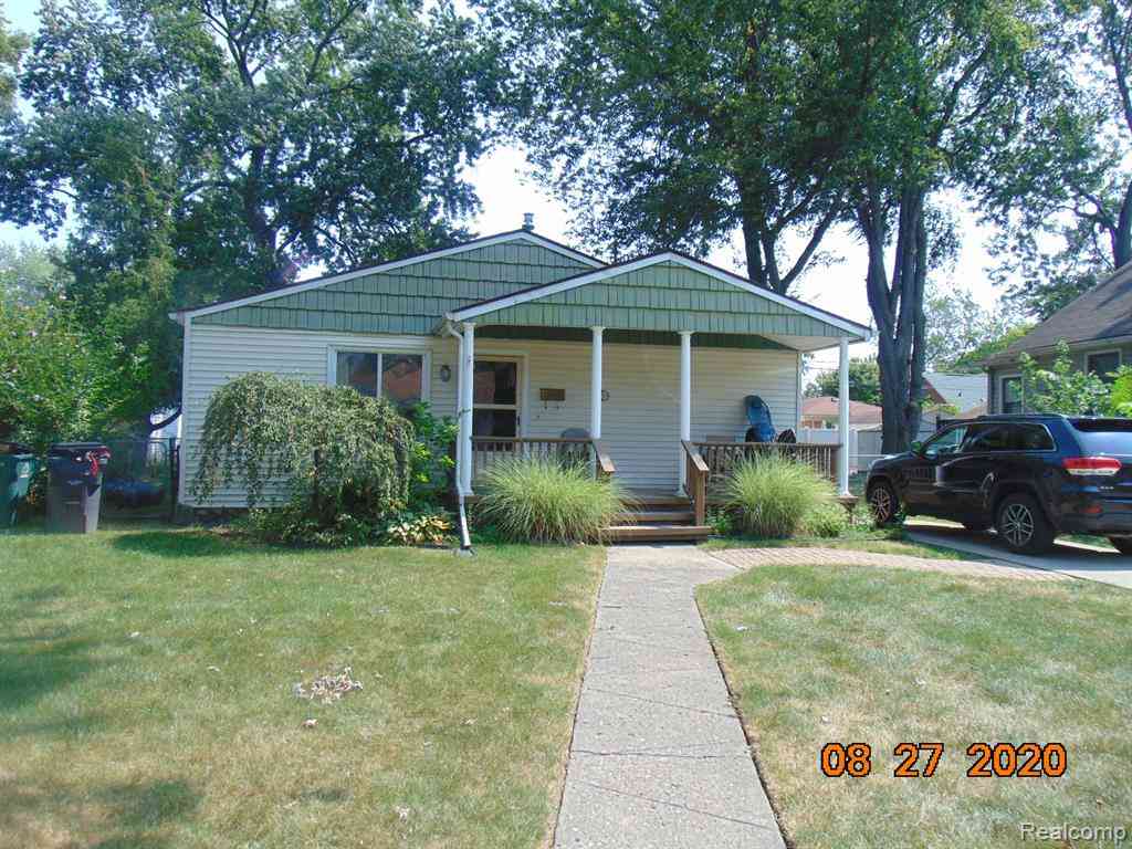 Homes For Rent - 2956 Gardner Avenue <br/> Berkley, MI 48072