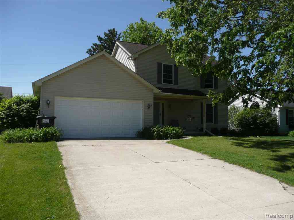 Homes For Sale - 2388 Ava  <br/> Howell, MI 48843