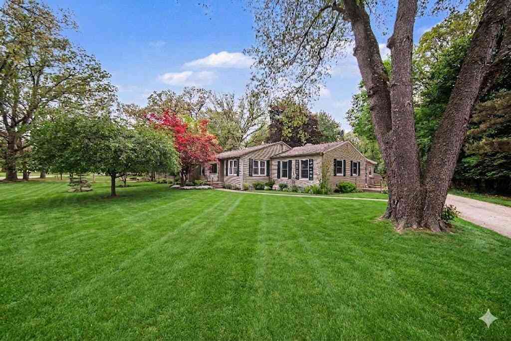 Homes For Sale - 2800 Kibby Road <br/> Jackson, MI 49203