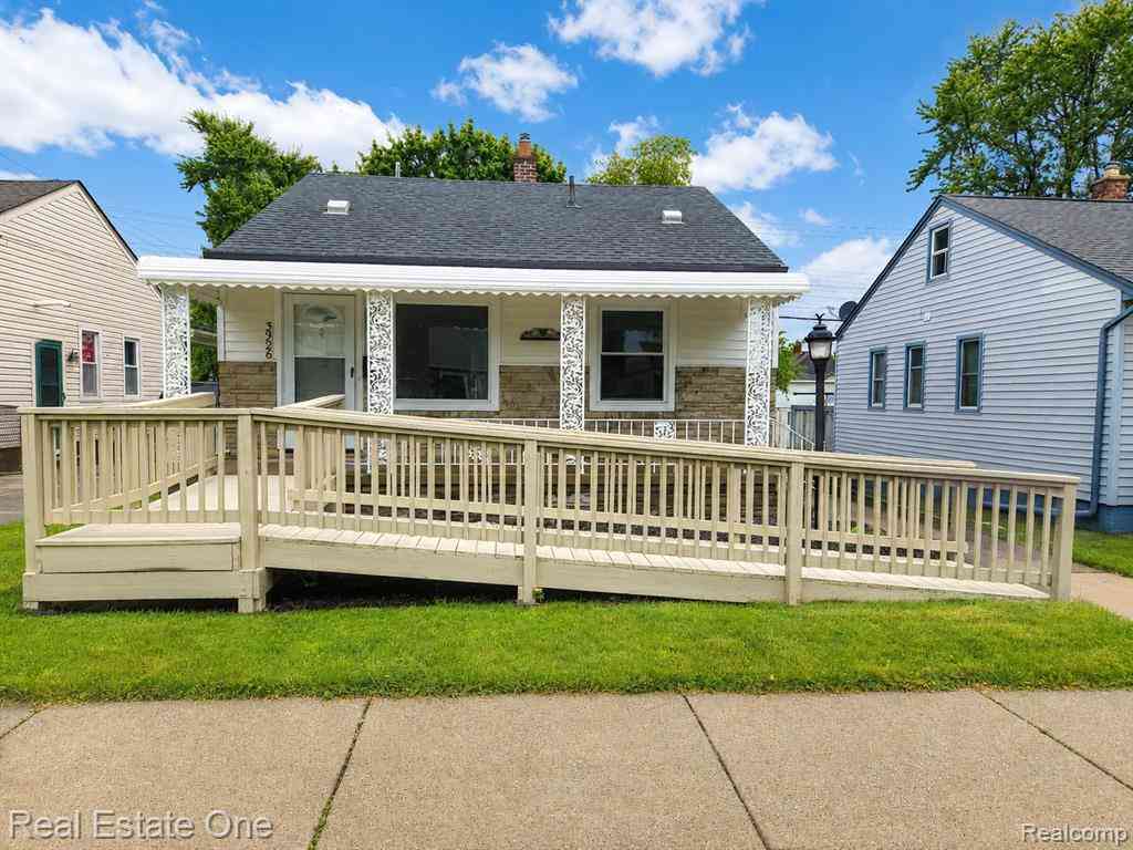 Homes For Sale - 3926 21st Street <br/> Wayne County, Wyandotte, MI 48192