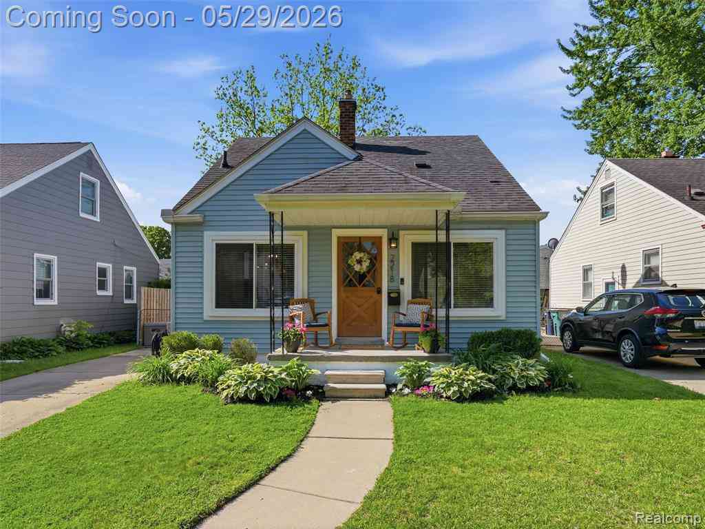 Homes For Sale - 2218 Sprague Avenue <br/> Royal Oak, MI 48067