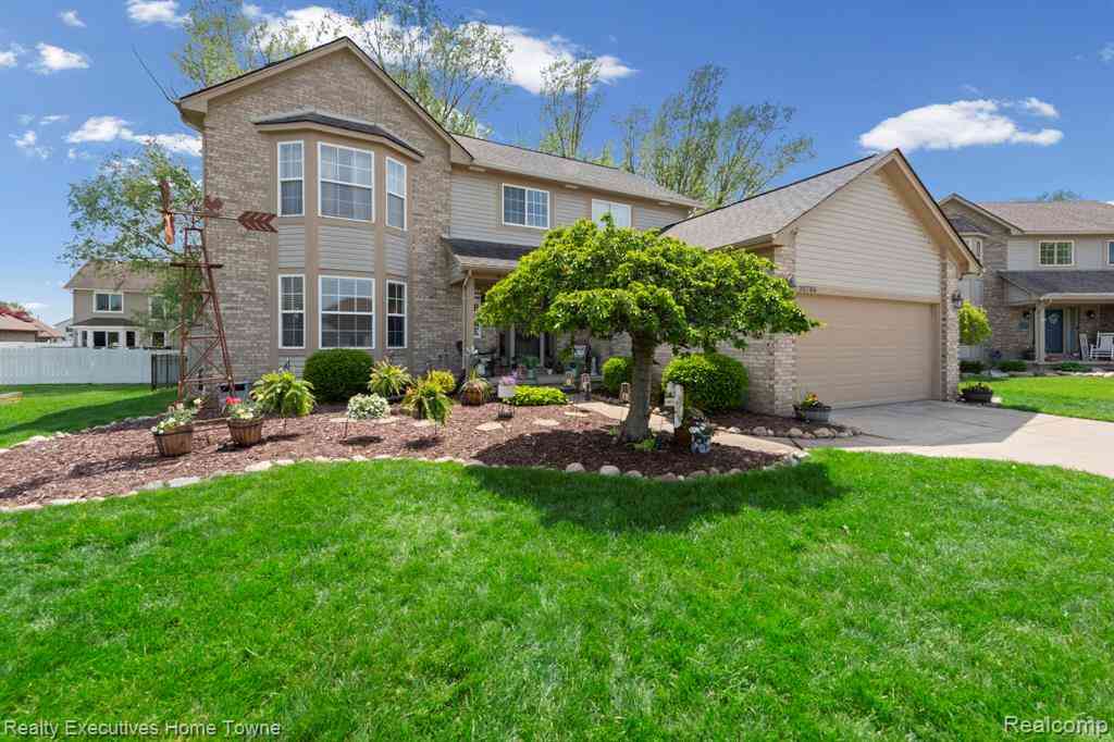Homes For Sale - 30786 Bramble Court <br/> Macomb County, Chesterfield, MI 48051