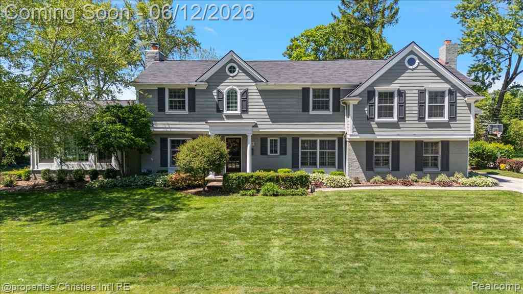 Homes For Sale - 135 Clifton Road <br/> Bloomfield Hills, MI 48301