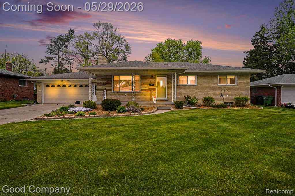 Homes For Sale - 8173 Gerhardt Street <br/> Utica, MI 48317