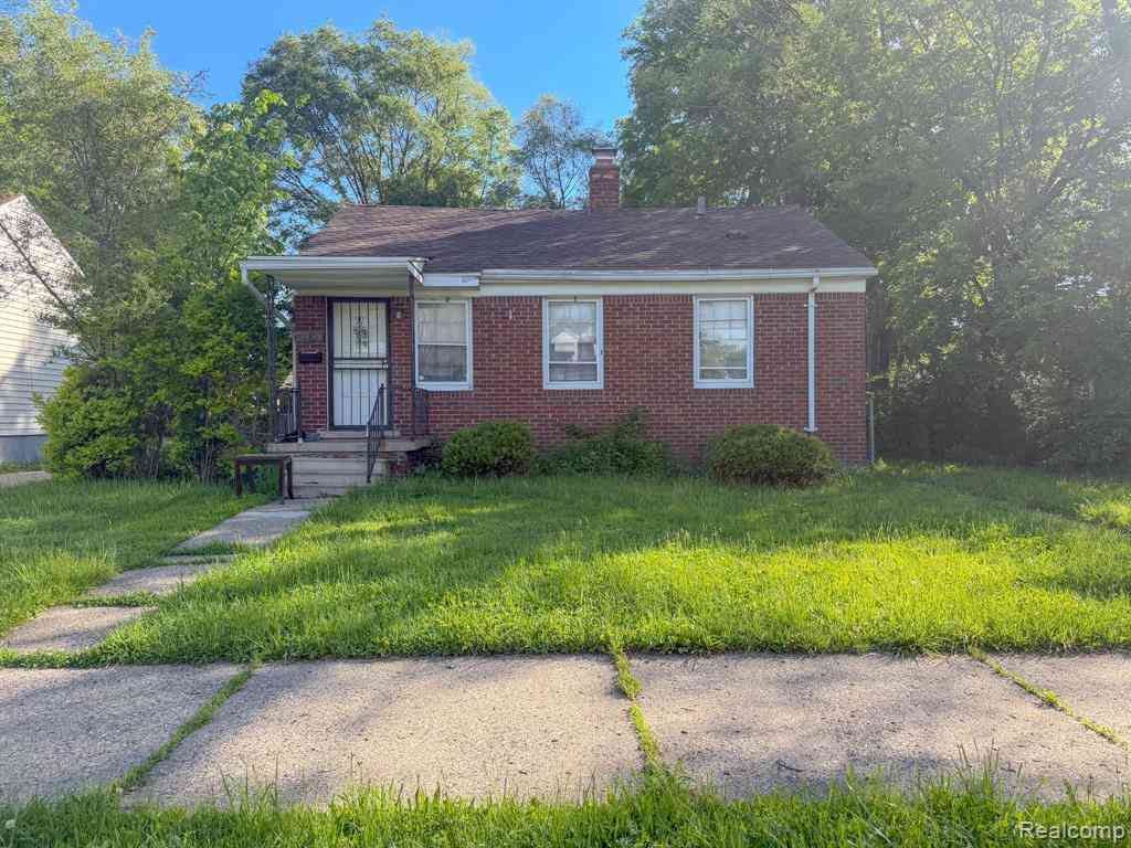 Homes For Sale - 19455 Mccormick Street <br/> Detroit, MI 48224