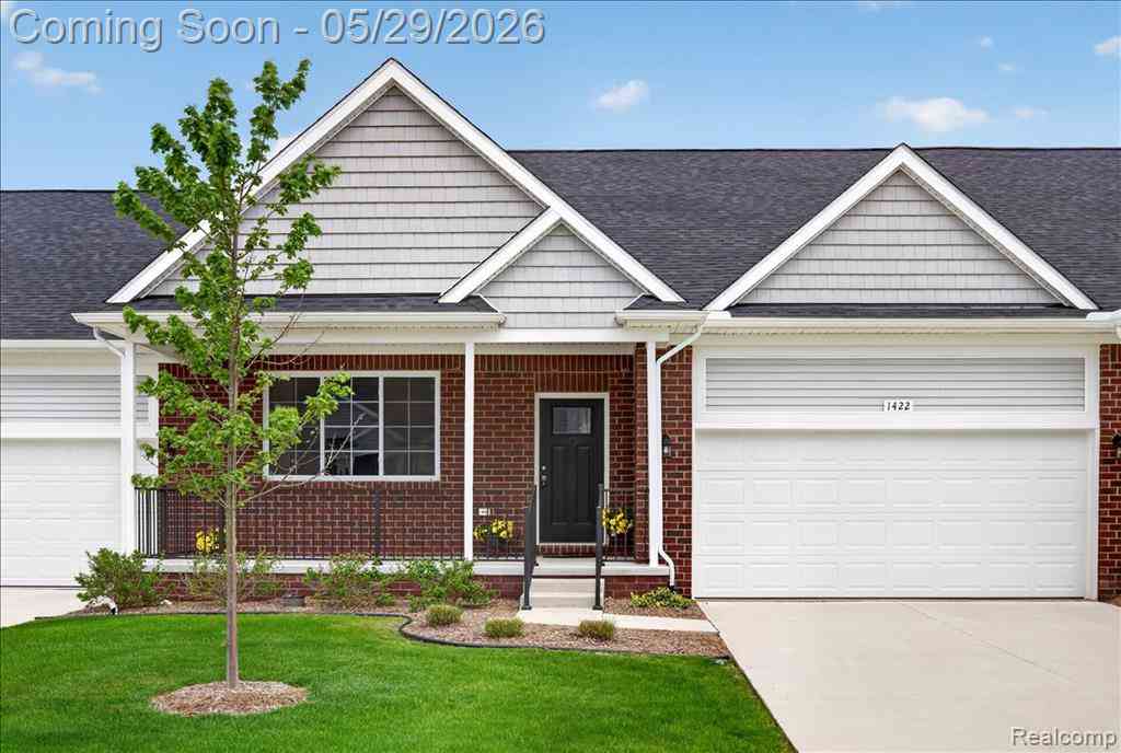 Condo For Sale - 1422 Lincoln Street <br/> Lapeer, MI 48446