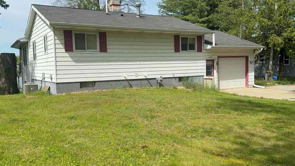 Homes For Sale - 9463 E Colby Road <br/> Montcalm County, Crystal, MI 48818