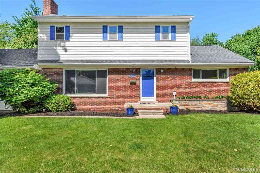 Homes For Sale - 13993 Garfield  <br/> Redford, MI 48239