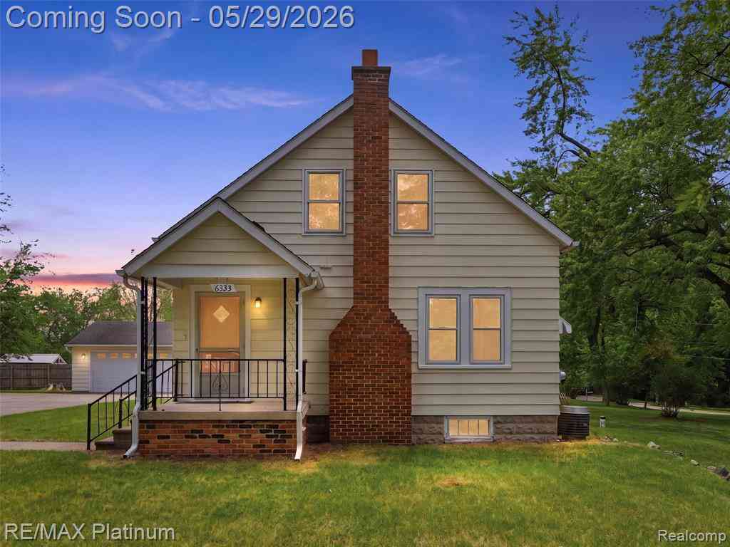 Homes For Sale - 6335 Silver Lake Road <br/> Linden, MI 48451