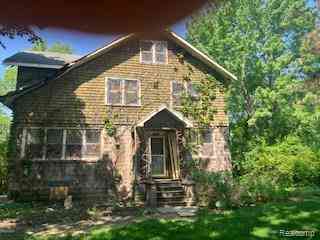 Homes For Sale - 3811 Durham Road <br/> Royal Oak, MI 48073